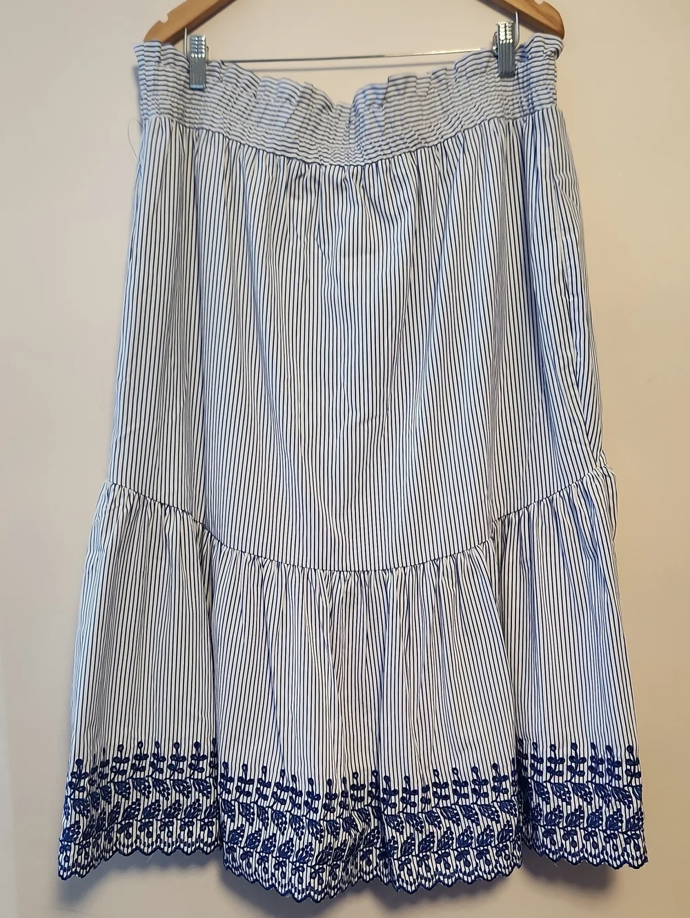 Tuckernuck Navy and White Striped Embroidered Tiered  Midi Skirt Size XXL